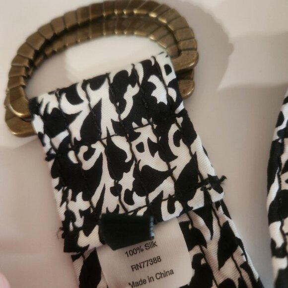 J Crew y2k 100% Silk Belt Black White Damask Print Gold Tone D Ring Buckle - Picture 4 of 6